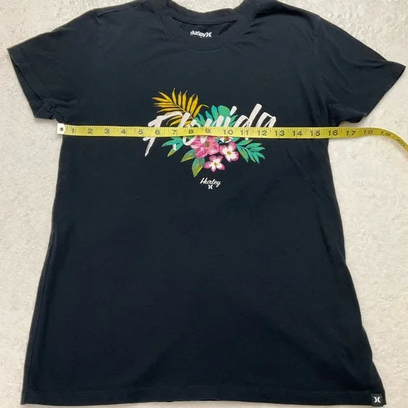 🌼4/$10🌼 HURLEY Black Florida Tropical Graphic T-Shirt Woman Small - Picture 4 of 7